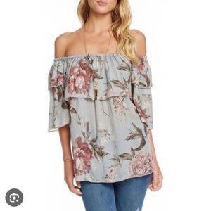 NWT Chaser Heirloom Floral Off-Shoulder Blouse Vintage Floral